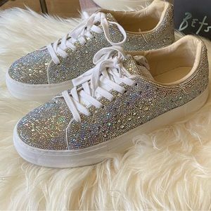Betsey Johnson Sidny Rhinestone 9.5 Sneakers w/ box
